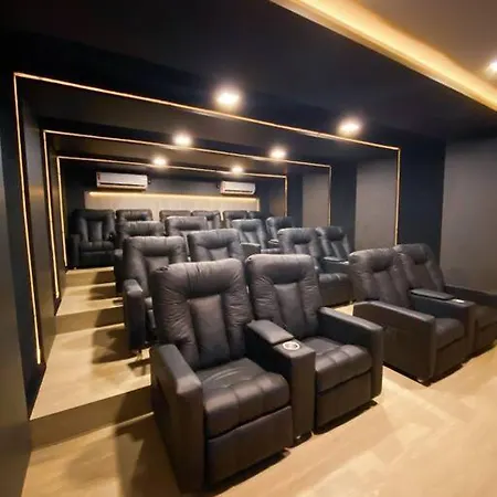 Studio De Luxo *